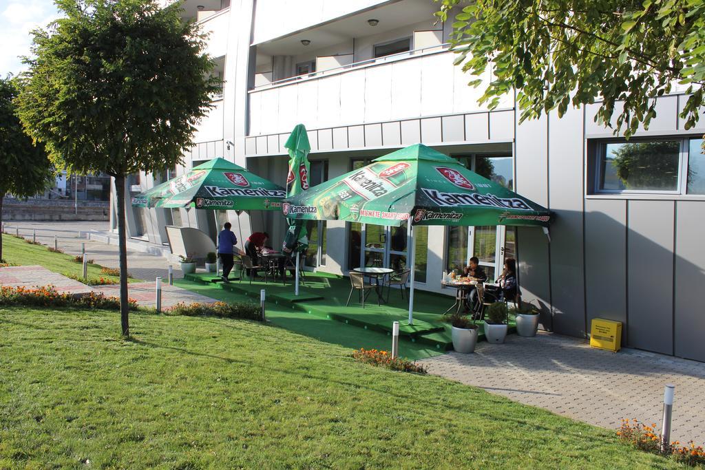 Arena Hotel 3*